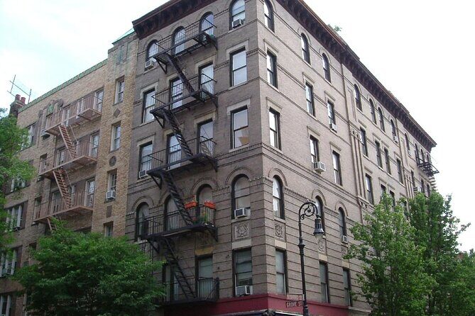 Movie Locations Tour: NYCs Most Famous Film Spots - FAQ