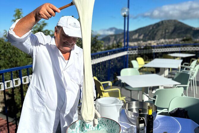 Mozzarella class & more in Sorrento - A Deep Dive Into the Experience