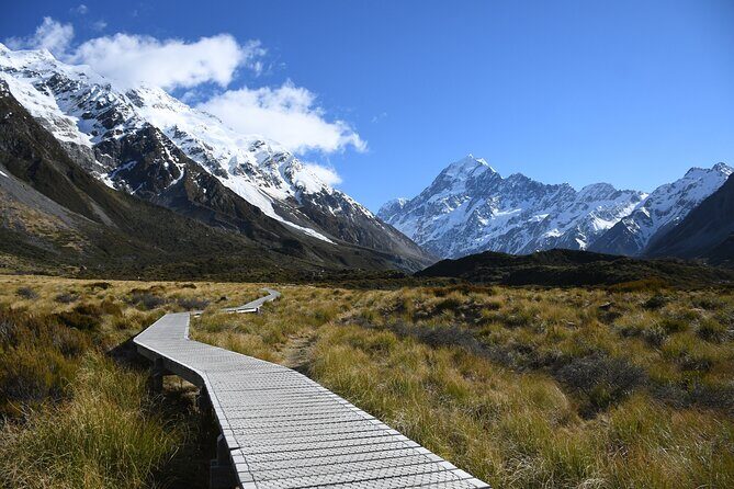 Mt Cook & Tekapo Day Tour from Christchurch (lunch included) - Final Stop in Tekapo