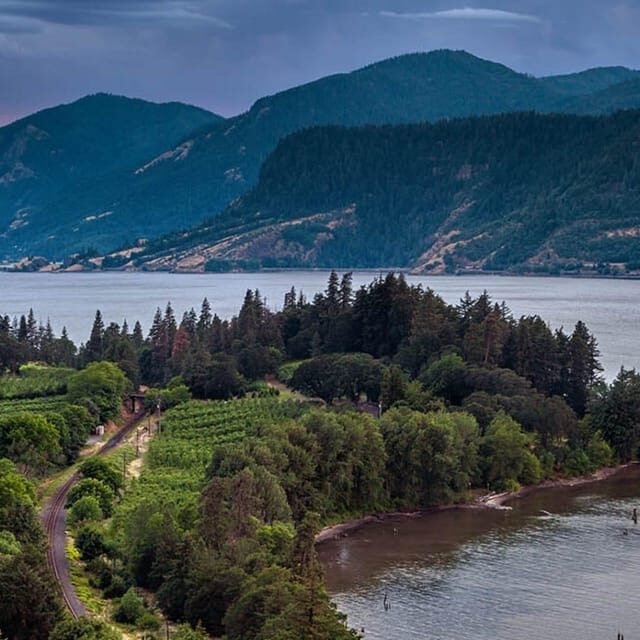 Mt Hood & Columbia River Private tour from Portland - Key Points