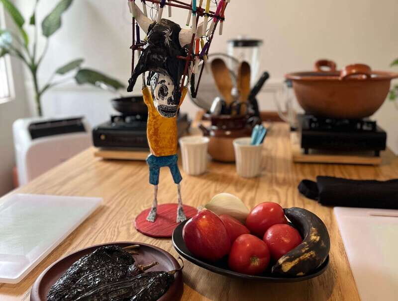 Muchos moles: Multi-variety mole cooking class and feast - An In-Depth Look at the Experience