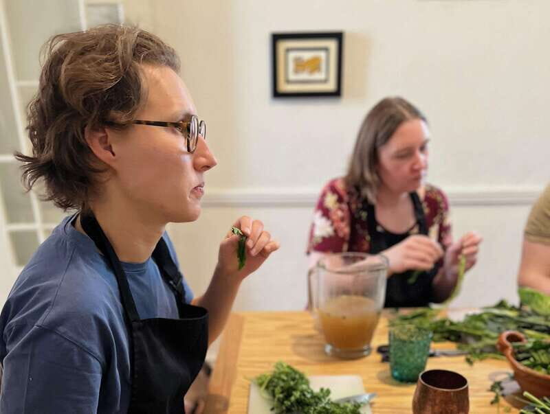 Muchos moles: Multi-variety mole cooking class and feast - FAQs
