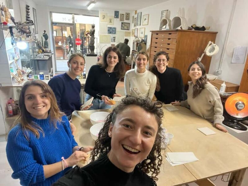 Mugello, Tuscany. Majolica decoration technique workshop. - What the Experience Entails