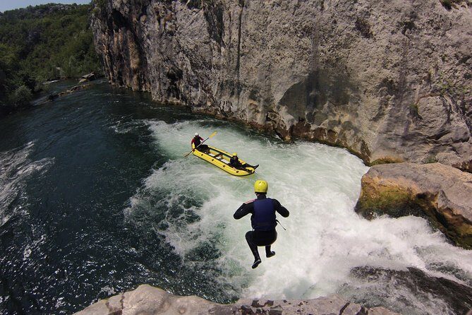 Multi Adventure Experience - Rafting with elements of canyoning - Who Should Consider This Tour?