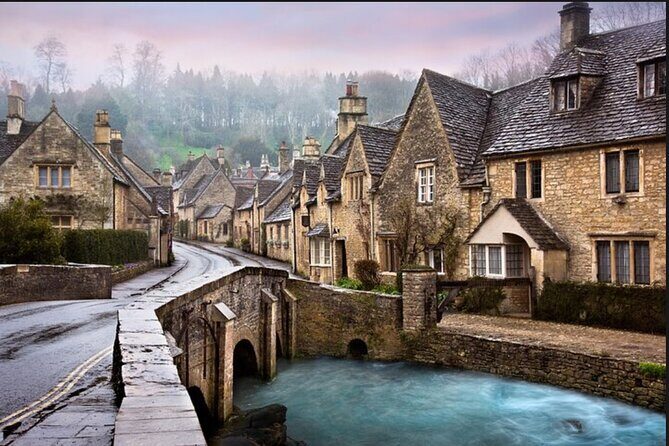 Multilingual Self-Guided Audio Ghost Tour in Salem - The Practicalities: What to Expect