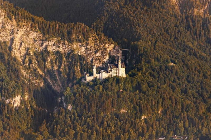 München: Rundflug München, Seen, Schlösser, Alpen abAugsburg - FAQs