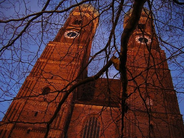 Munich: 3-Hour Culinary Nightwatch Tour - Key Points