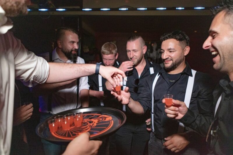 Munich: Bar and Club Crawl - Key Points