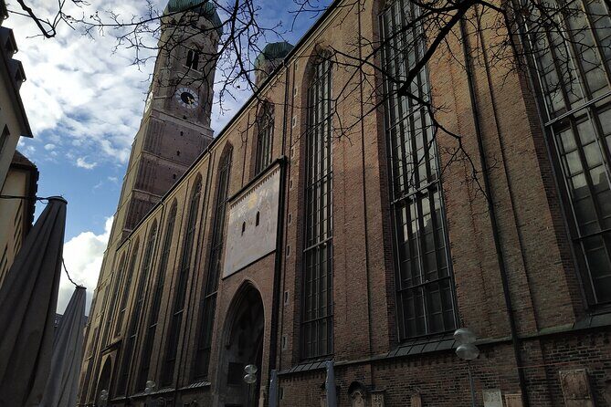 Munich Christmas Market Small Group Tour with Gingerbread Heart - Who Would Love This Tour?