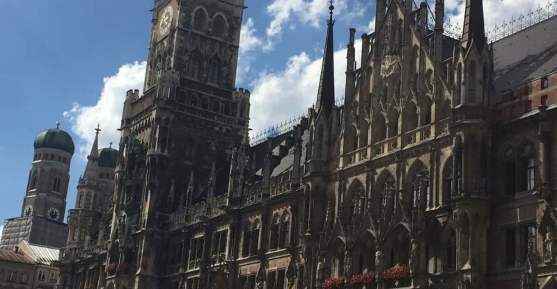 Munich: City Highlights and Beer Garden Walking Tour - Key Points