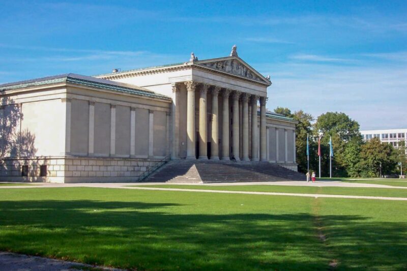 Munich City: Marienplatz and English Garden Walking Tour - Final Thoughts: Is This Tour for You?