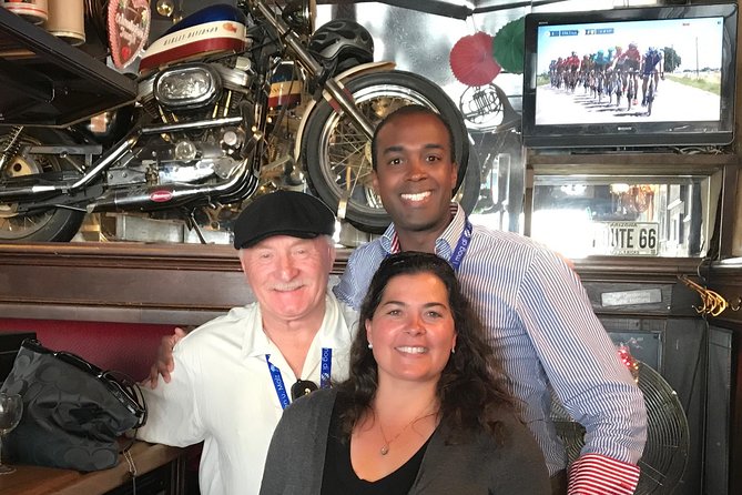 Munich City Walking Tour, includes Third Reich & Viktualienmarkt - Group Size and Booking Logistics