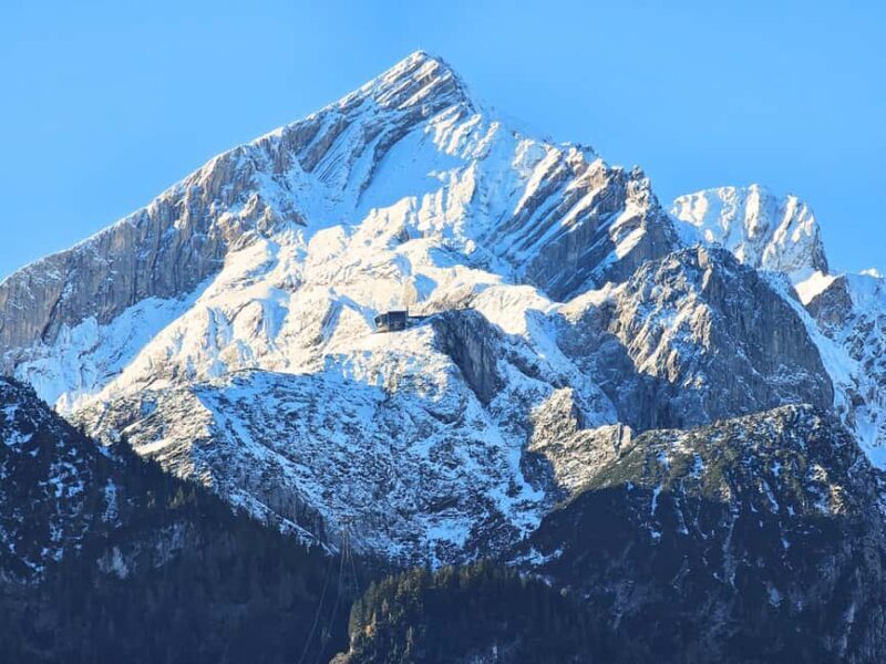 Munich: Eibsee & Zugspitze & Garmisch Private Tour by Tesla - Exploring Eibsee Lake