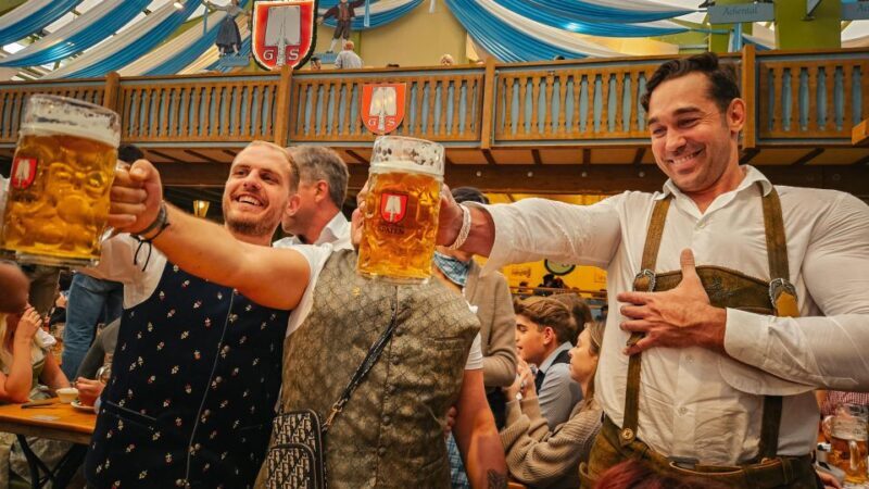Munich: Guided Oktoberfest Experience with Beer and Lunch - An Honest Look at This Munich Oktoberfest Tour