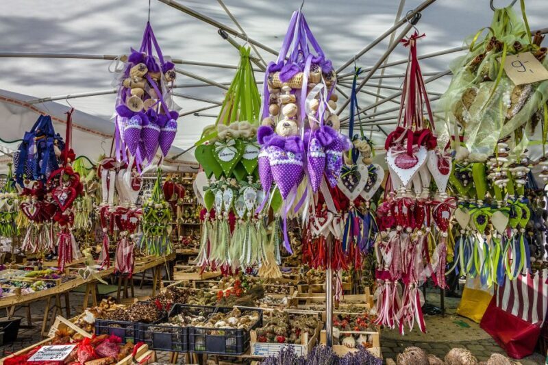 Munich: Old Town & Viktualienmarkt City Walk in German - FAQ