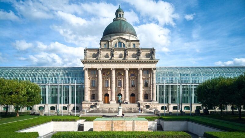 Munich Private Guided Walking Tour with Deutsche Museum - Introduction