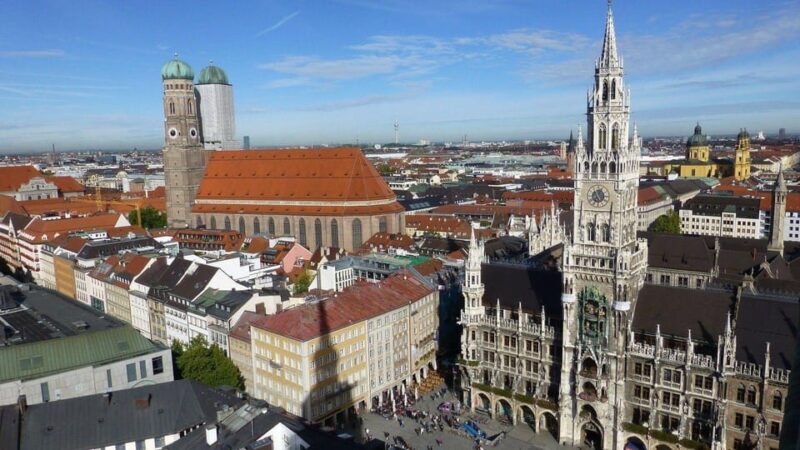 Munich Private Guided Walking Tour with Deutsche Museum - Authentic Reviews and Insights