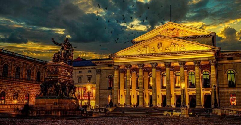 Munich: Private Guided Walking Tour with Residenz Museum - The Itinerary: What You’ll See and Learn