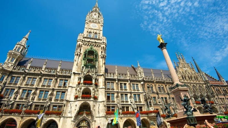 Munich: Private Highlights Tour by Car - Private Tour Guide - Key Points