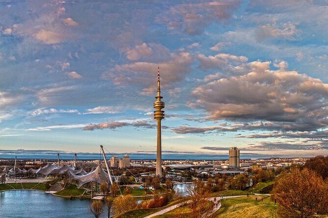 Munich to Herrenchiemsee and Salzburg Private Tour - What to Expect on this Tour