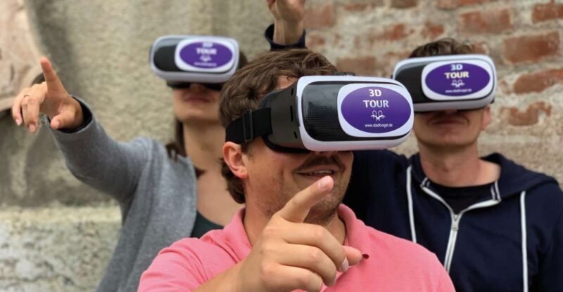 Munich: Walking Tour Old Town 3D VR Tour in GERMAN - The Tech Experience: Pros and Cons