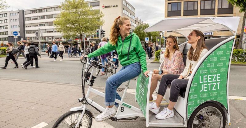 Münster-Highlights-Tour with Rickshaw-Guide - The Experience Itself: Comfort, Cost, and Duration