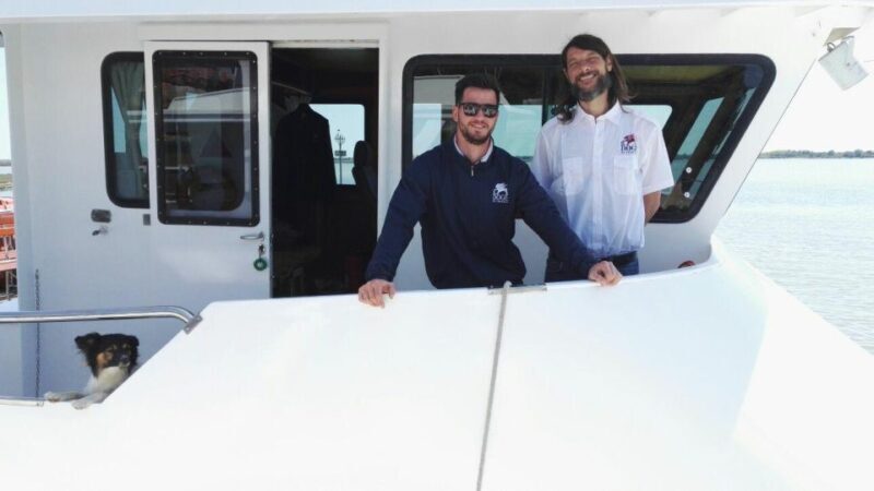 Murano & Burano: Boat Tour with Guide & Glass Factory Visit - A Relaxed Approach to Venice’s Islands