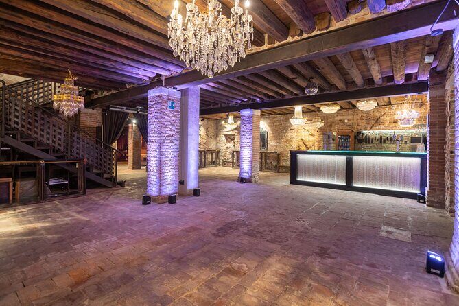 Murano Glass Blowing demonstration-The Glass Cathedral - The Experience: Real Insights from Visitors