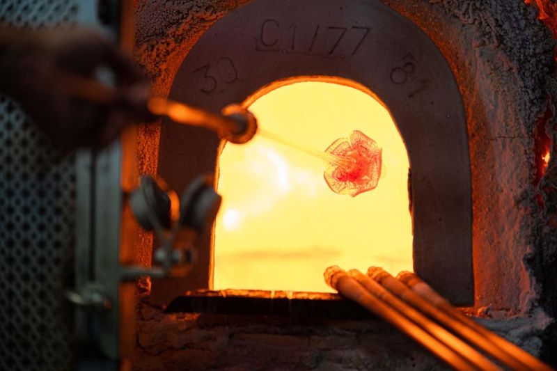 Murano: Glass Factory Experience with Tour and Demonstration - Guide Quality in English, French, Italian: Why People Keep Praising It