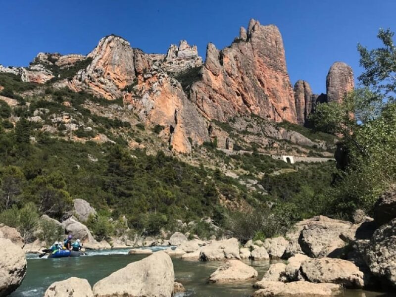 Murillo de gállego: Family Rafting in Huesca - What to Expect During Your Rafting Adventure