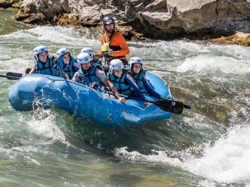Murillo de Gállego Huesca: Rafting in the Gállego river - An In-Depth Look at the Rafting Experience