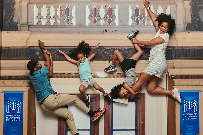 Museum of Illusions St Louis Admission Ticket - Practical Details