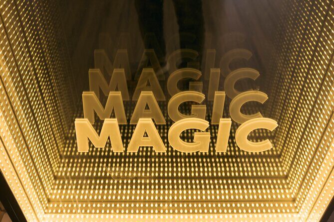 Museum of Illusions Tour - Practical Tips for Visiting