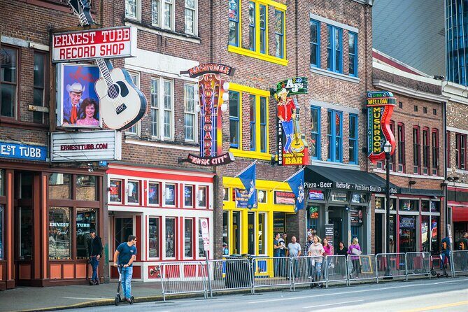 Music City Food, Drink, Sightseeing Walking Tour along Broadway - What to Expect from the Nashville Broadway Food & Sightseeing Tour