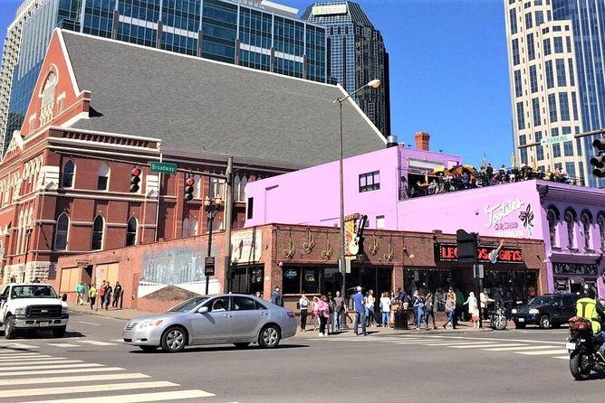 Music City Food, Drink, Sightseeing Walking Tour along Broadway - Wrapping It Up