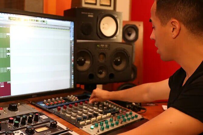 Music Production Class Experience - What’s Included and What to Expect