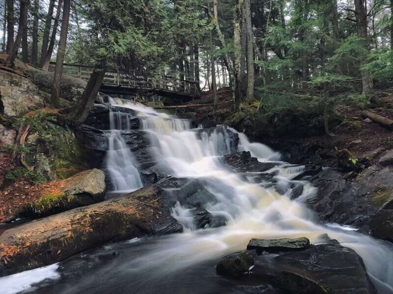 Muskoka: High Falls, Hardy Lake, & Huckleberry Rock Tour - Frequently Asked Questions