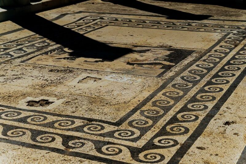 Mykonos: Delos Boat Transfer with Cell Phone Audioguide - What to Expect from This Tour