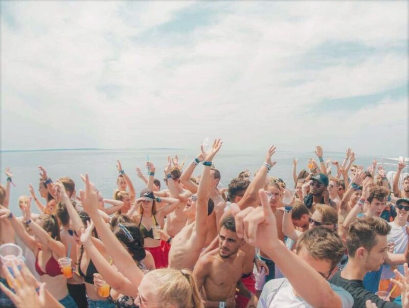 Mykonos: Rhenia & Little Venice Cruise with Snacks & Drinks - Final Thoughts