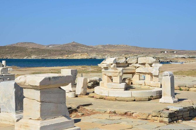 Mykonos Shore Excursion: Private Tour to Delos Island - Diving into the Experience