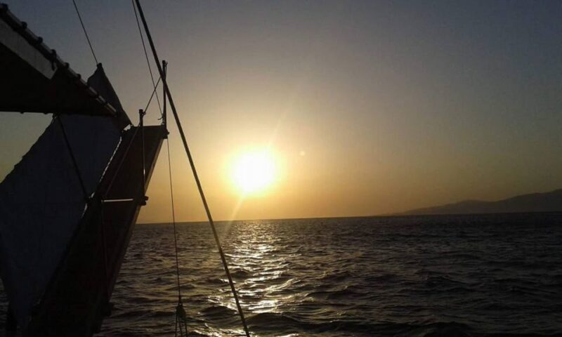 Mykonos: Sunset Boat Trip with Snacks and Drinks - Final Thoughts: Who Should Consider This Tour?