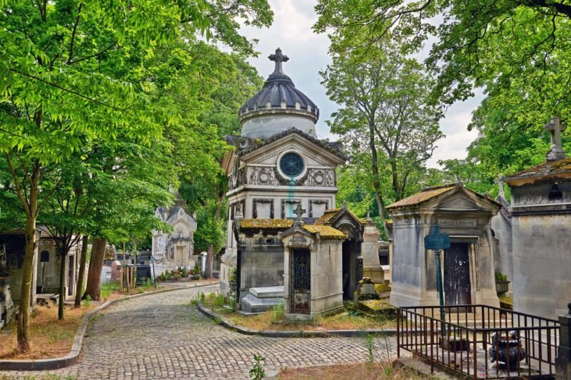 Mysteries of Père Lachaise - FAQ