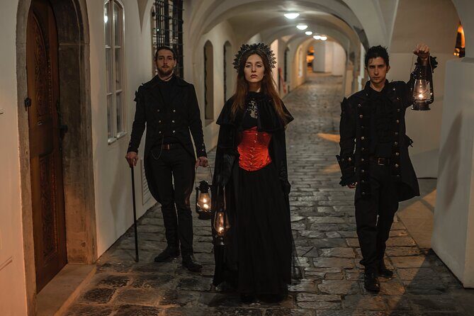 Mystery Tour at Charles Bridge and Prague Castle: Alchemy & Magic - The Itinerary Breakdown