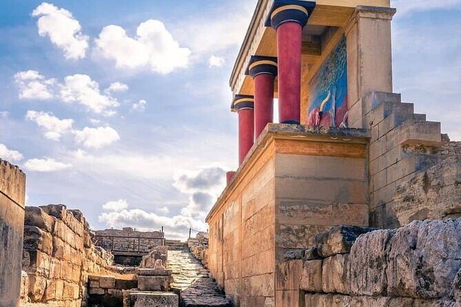 Mythical Escape: Zeus Cave & Knossos Palace with Lassithi Plateau from Heraklion - The Itinerary in Detail