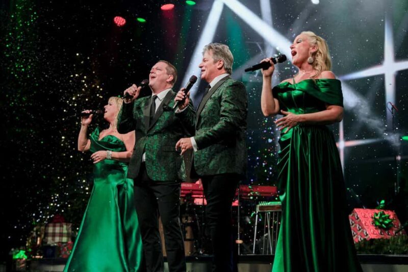 N. Myrtle Beach: Greg Rowles Legacy Theatre Christmas Show - What Can You Expect During the Show?
