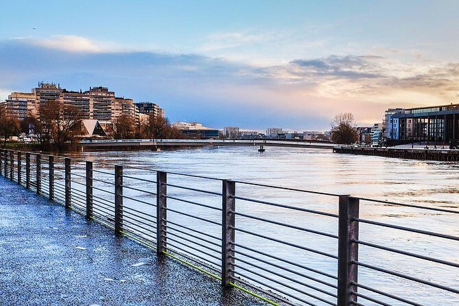 Nantes Like a Local: Customized Private Tour - Walking Through Nantes: A Closer Look at the Experience