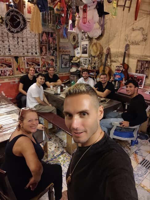 Naples: Authentic Family Home Lunch with Music Show & Spanish Quarters Tour - FAQ