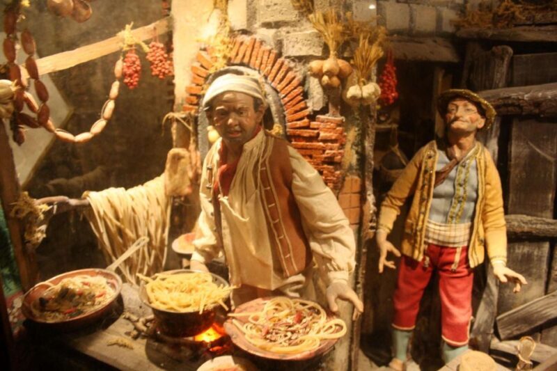 Naples Best City Highlights Tour with Local Guide - Key Points