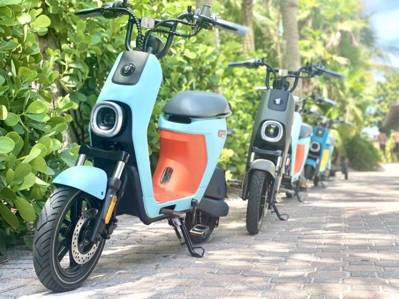 Naples, Florida - Segway Electric Moped Tour - Family Fun - Key Points