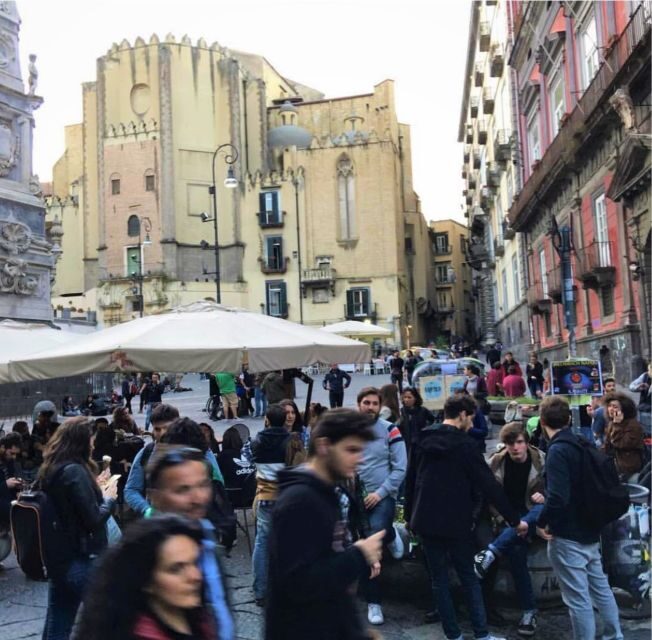 Naples: Guided Pub Crawl in the Old Town - Key Points